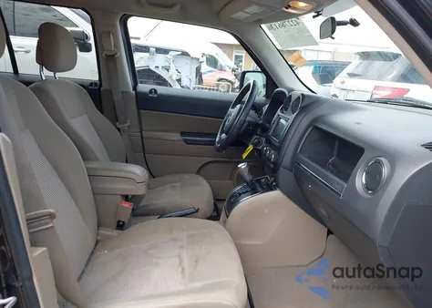 2011 Jeep Patriot Sport z USA, uszkodzony, nr VIN 1J4NT1GA1BD102401